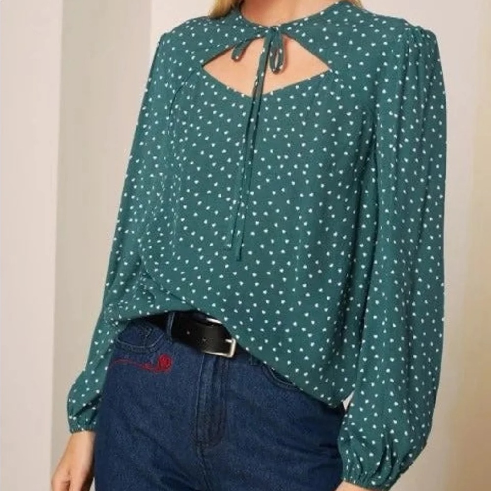 Amore Hearts Patterned Tie Bow Blouse